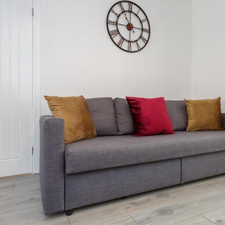 Harold House - Modern Open Plan 4 Bedroom, 3 Bathroom House In Central Southsea, Portsmouth Exterior foto