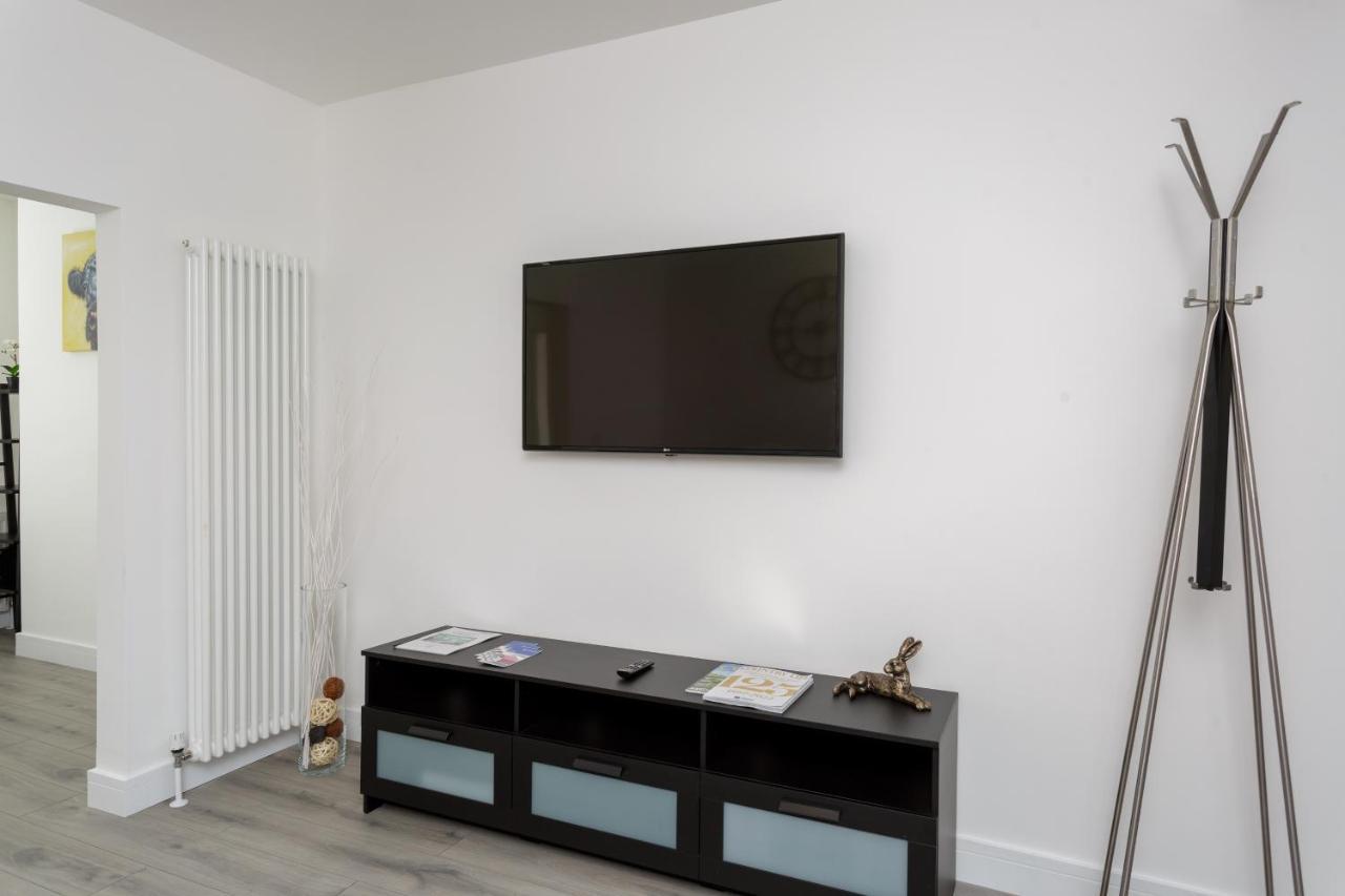 Harold House - Modern Open Plan 4 Bedroom, 3 Bathroom House In Central Southsea, Portsmouth Exterior foto
